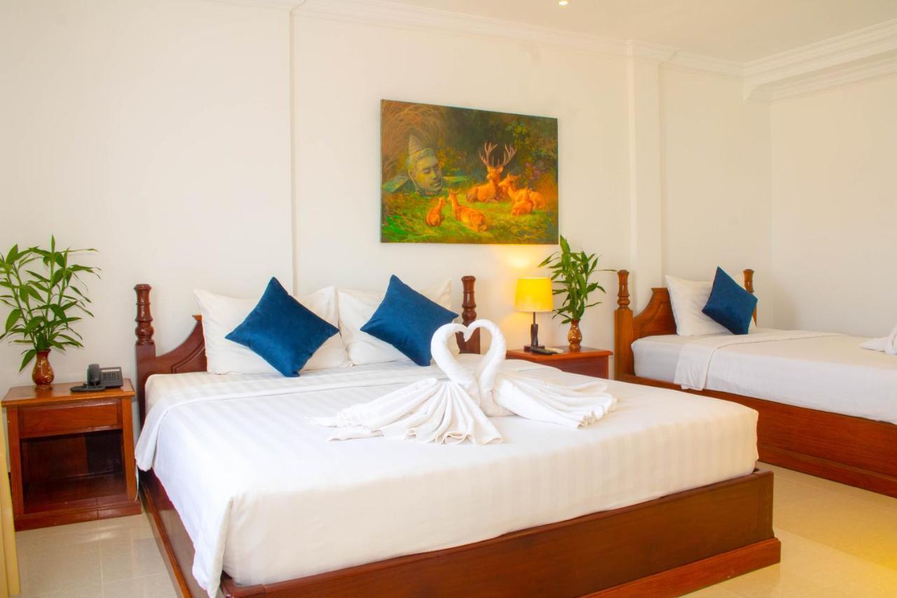 The Blanc Residence Siem Reap Bagian luar foto