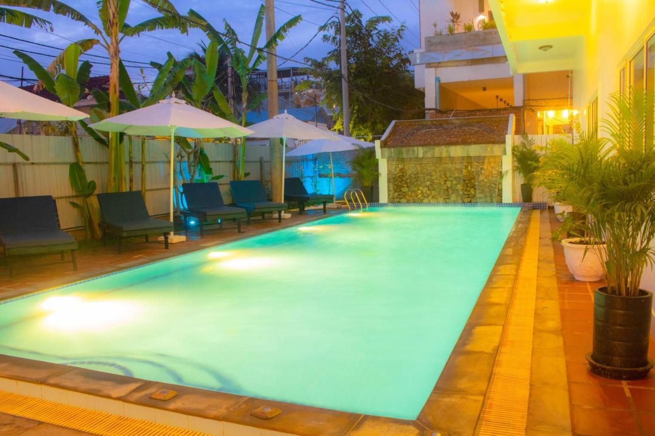 The Blanc Residence Siem Reap Bagian luar foto