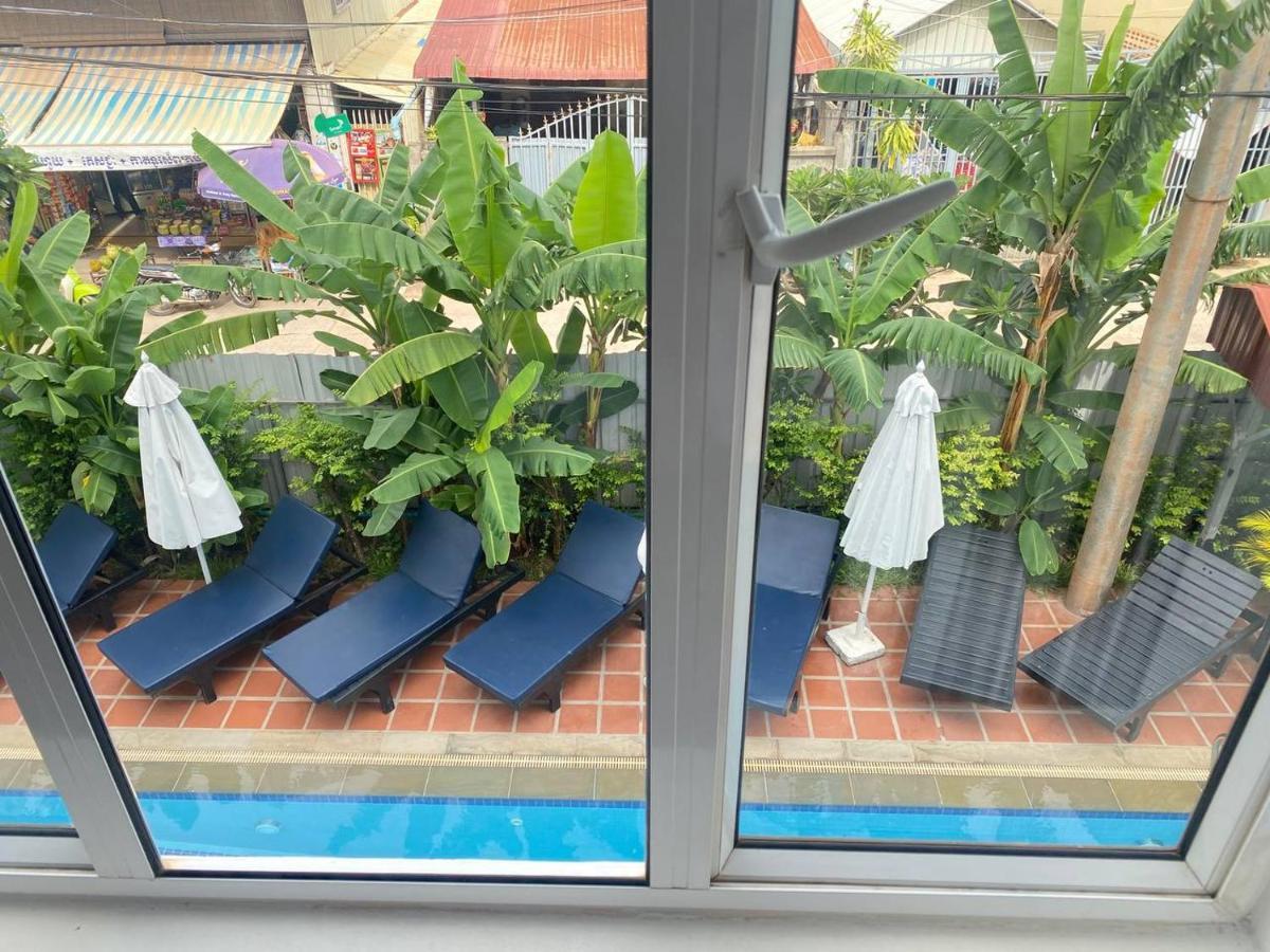 The Blanc Residence Siem Reap Bagian luar foto